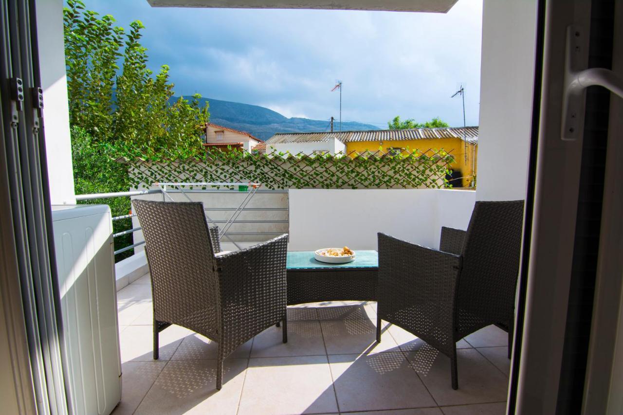 Erofili Apartments Souda Extérieur photo