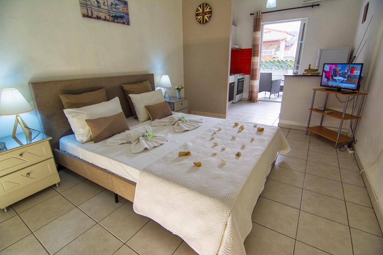 Erofili Apartments Souda Extérieur photo